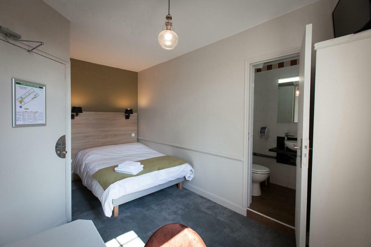 Logis - Hostellerie & Restaurant Du Marche Le Cateau-Cambresis Eksteriør bilde